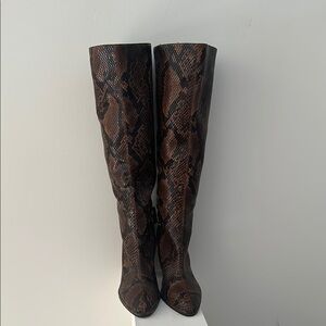 Zara Women's Brown Snakeskin Knee-High Boots